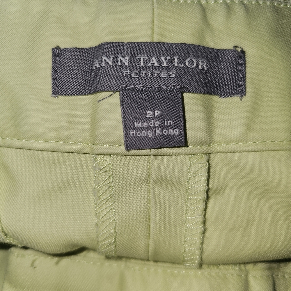 Ann Taylor LOFT Vibrant Lemon Lime Relaxed Fit Casual Capri Pants In 2P - Picture 6 of 6